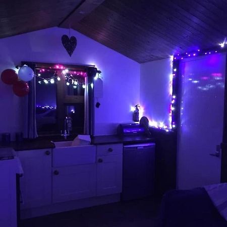 Croft B&B Accommodation With Hot Tub Gamrie المظهر الخارجي الصورة